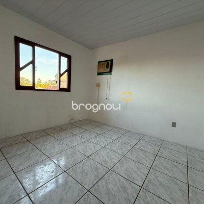 Casa com 140m², 4 quartos (sendo 1 suíte), 1 garagem, no bairro Ingleses em Florianópolis