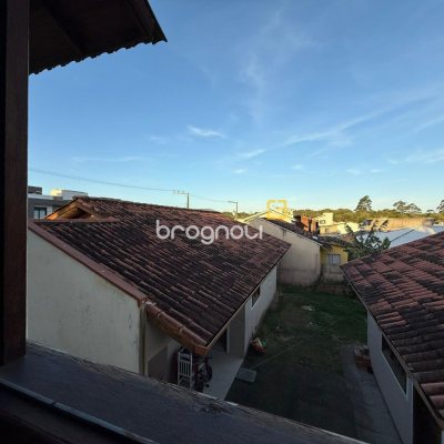 Casa com 140m², 4 quartos (sendo 1 suíte), 1 garagem, no bairro Ingleses em Florianópolis
