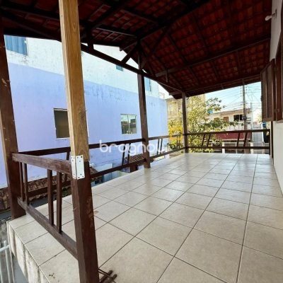 Casa com 140m², 4 quartos (sendo 1 suíte), 1 garagem, no bairro Ingleses em Florianópolis