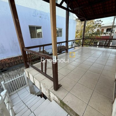 Casa com 140m², 4 quartos (sendo 1 suíte), 1 garagem, no bairro Ingleses em Florianópolis