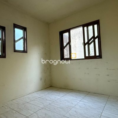Casa com 140m², 4 quartos (sendo 1 suíte), 1 garagem, no bairro Ingleses em Florianópolis