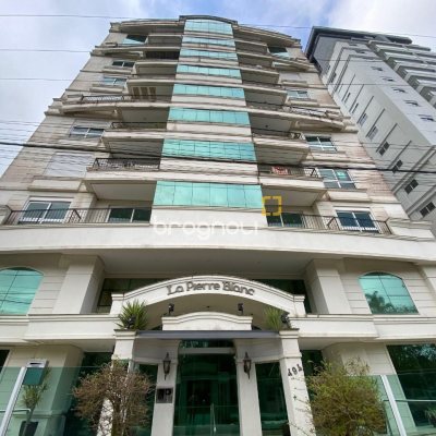 Apartamento com 98m², 3 quartos (sendo 1 suíte), 1 garagem, no bairro Pedra Branca em Palhoça
