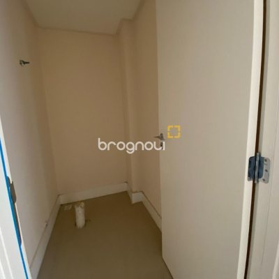 Apartamento com 98m², 3 quartos (sendo 1 suíte), 1 garagem, no bairro Pedra Branca em Palhoça