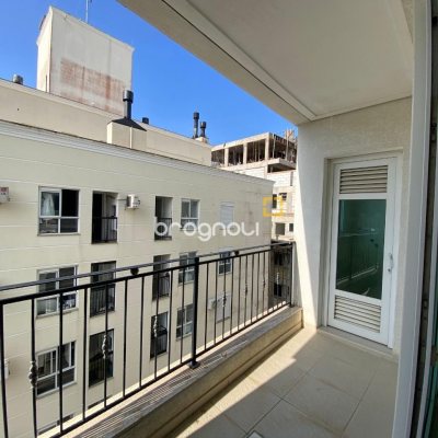 Apartamento com 98m², 3 quartos (sendo 1 suíte), 1 garagem, no bairro Pedra Branca em Palhoça