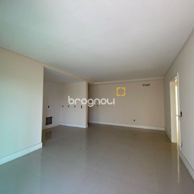 Apartamento com 98m², 3 quartos (sendo 1 suíte), 1 garagem, no bairro Pedra Branca em Palhoça