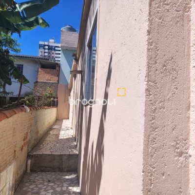 Casa com 230m², 2 garagens, no bairro Jardim Cidade de Florianópolis em São José