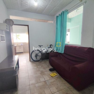Casa com 230m², 2 garagens, no bairro Jardim Cidade de Florianópolis em São José