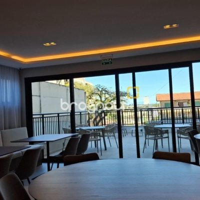 Apartamento com 98m², 3 quartos (sendo 1 suíte), 2 garagens, no bairro Saco Grande em Florianópolis