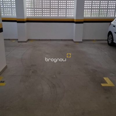 Apartamento com 98m², 3 quartos (sendo 1 suíte), 2 garagens, no bairro Saco Grande em Florianópolis