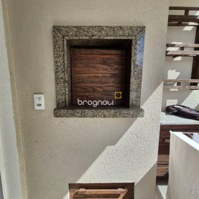 Apartamento com 72m², 2 quartos (sendo 1 suíte), 1 garagem, no bairro Ingleses em Florianópolis