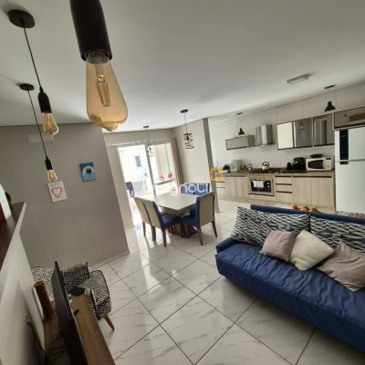 Apartamento com 72m², 2 quartos (sendo 1 suíte), 1 garagem, no bairro Ingleses em Florianópolis