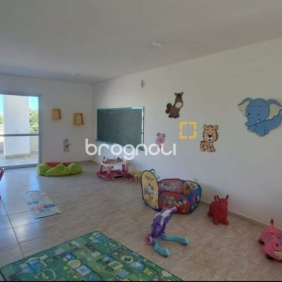 Apartamento com 72m², 2 quartos (sendo 1 suíte), 1 garagem, no bairro Ingleses em Florianópolis