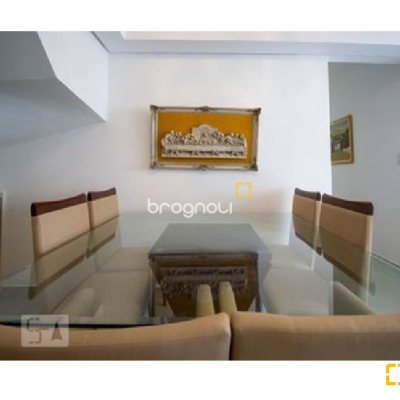 Cobertura com 179m², 4 quartos (sendo 1 suíte), 2 garagens, no bairro Trindade em Florianópolis