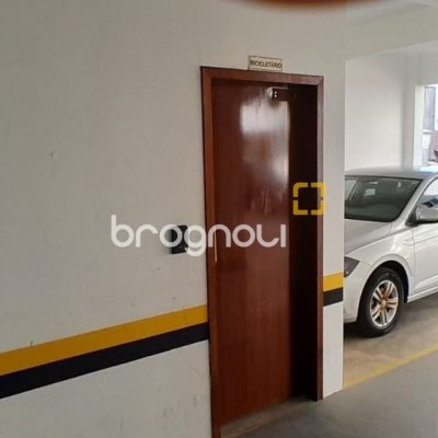 Cobertura com 179m², 4 quartos (sendo 1 suíte), 2 garagens, no bairro Trindade em Florianópolis
