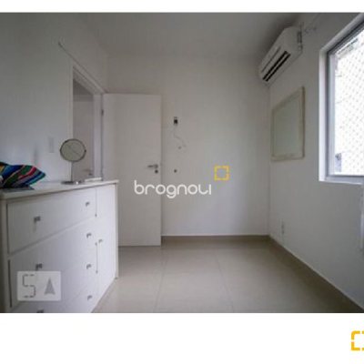 Cobertura com 179m², 4 quartos (sendo 1 suíte), 2 garagens, no bairro Trindade em Florianópolis