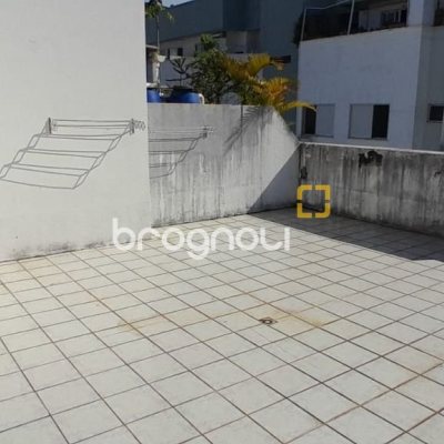 Cobertura com 179m², 4 quartos (sendo 1 suíte), 2 garagens, no bairro Trindade em Florianópolis