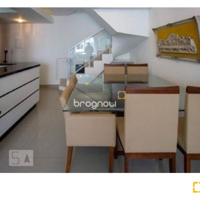 Cobertura com 179m², 4 quartos (sendo 1 suíte), 2 garagens, no bairro Trindade em Florianópolis