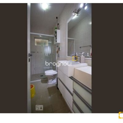 Cobertura com 179m², 4 quartos (sendo 1 suíte), 2 garagens, no bairro Trindade em Florianópolis