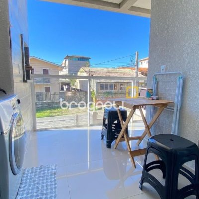 Apartamento com 80m², 2 quartos (sendo 1 suíte), 1 garagem, no bairro São João do Rio Vermelho em Florianópolis