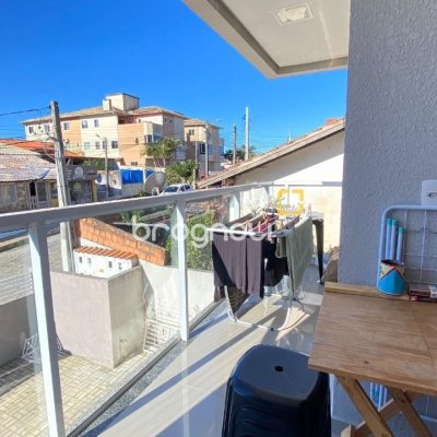 Apartamento com 80m², 2 quartos (sendo 1 suíte), 1 garagem, no bairro São João do Rio Vermelho em Florianópolis