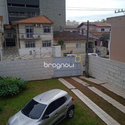 Casa com 260m², 3 quartos (sendo 1 suíte), 6 garagens, no bairro Nossa Senhora do Rosário em São José
