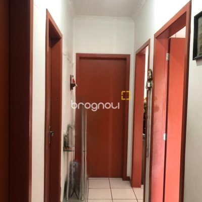 Casa com 260m², 3 quartos (sendo 1 suíte), 6 garagens, no bairro Nossa Senhora do Rosário em São José