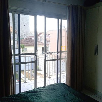 Casa com 260m², 3 quartos (sendo 1 suíte), 6 garagens, no bairro Nossa Senhora do Rosário em São José