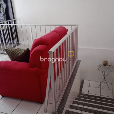 Casa com 260m², 3 quartos (sendo 1 suíte), 6 garagens, no bairro Nossa Senhora do Rosário em São José