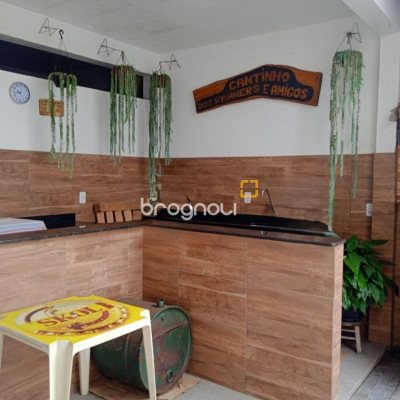 Casa com 260m², 3 quartos (sendo 1 suíte), 6 garagens, no bairro Nossa Senhora do Rosário em São José