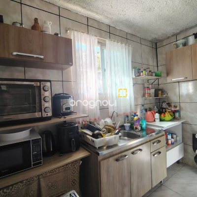 Apartamento com 48m², 2 quartos, no bairro Monte Verde em Florianópolis