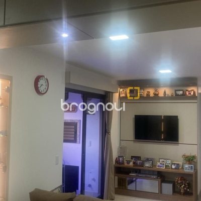 Apartamento com 65m², 2 quartos (sendo 1 suíte), 2 garagens, no bairro Pedra Branca em Palhoça