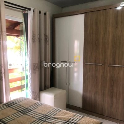 Casa com 280m², 3 quartos, 2 garagens, no bairro Bela Vista em São José