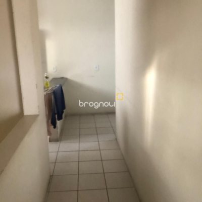 Casa com 280m², 3 quartos, 2 garagens, no bairro Bela Vista em São José