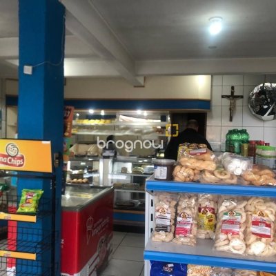 Casa com 280m², 3 quartos, 2 garagens, no bairro Bela Vista em São José