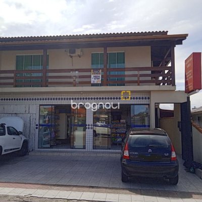 Casa com 280m², 3 quartos, 2 garagens, no bairro Bela Vista em São José