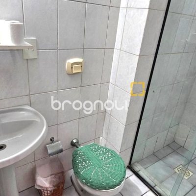 Apartamento com 84m², 3 quartos (sendo 1 suíte), 1 garagem, no bairro Campinas em São José