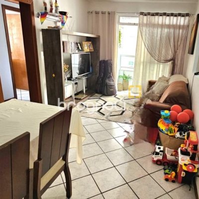 Apartamento com 84m², 3 quartos (sendo 1 suíte), 1 garagem, no bairro Campinas em São José