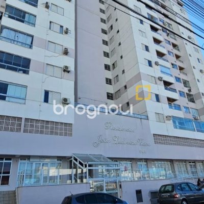 Apartamento com 84m², 3 quartos (sendo 1 suíte), 1 garagem, no bairro Campinas em São José