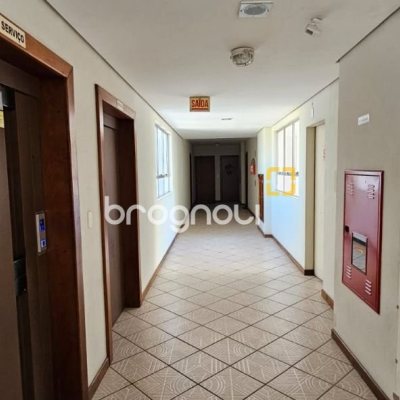 Apartamento com 84m², 3 quartos (sendo 1 suíte), 1 garagem, no bairro Campinas em São José