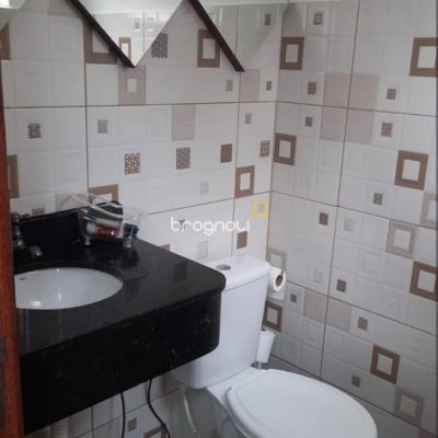 Casa com 107m², 3 quartos (sendo 1 suíte), 2 garagens, no bairro Ingleses em Florianópolis