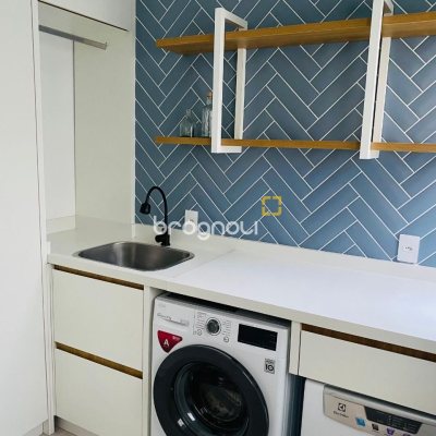 Casa de Condomínio com 267m², 5 quartos (sendo 3 suítes), 2 garagens, no bairro Campeche em Florianópolis