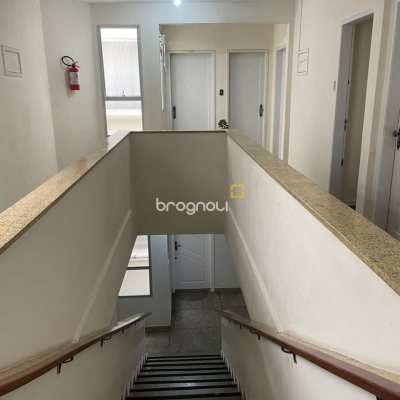 Apartamento com 101m², 3 quartos, 1 garagem, no bairro Centro em Florianópolis