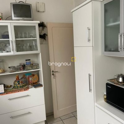 Apartamento com 101m², 3 quartos, 1 garagem, no bairro Centro em Florianópolis