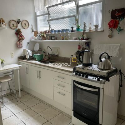 Apartamento com 101m², 3 quartos, 1 garagem, no bairro Centro em Florianópolis