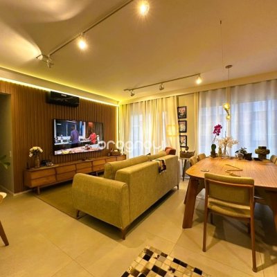 Apartamento com 87m², 2 quartos (sendo 2 suítes), 1 garagem, no bairro Jardim Atlântico em Florianópolis