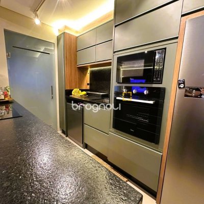 Apartamento com 87m², 2 quartos (sendo 2 suítes), 1 garagem, no bairro Jardim Atlântico em Florianópolis