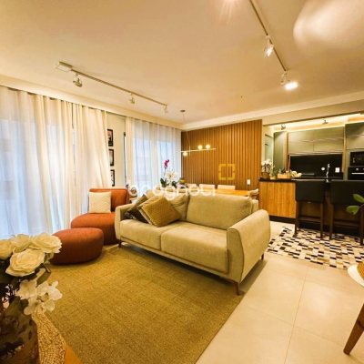 Apartamento com 87m², 2 quartos (sendo 2 suítes), 1 garagem, no bairro Jardim Atlântico em Florianópolis