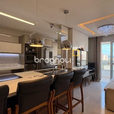 Apartamento com 85m², 3 quartos (sendo 1 suíte), 2 garagens, no bairro Pagani em Palhoça