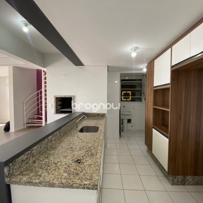Apartamento com 95m², 1 quarto (sendo 1 suíte), 2 garagens, no bairro Barreiros em São José