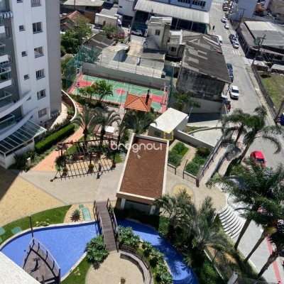Apartamento com 95m², 1 quarto (sendo 1 suíte), 2 garagens, no bairro Barreiros em São José